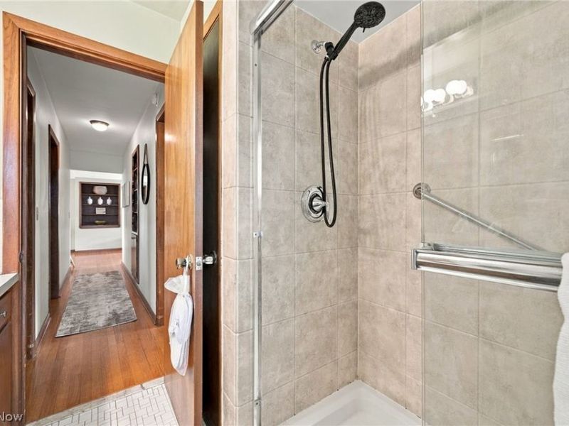3397 Lotus Lane, Seven Hills, OH 44131 Photo 20