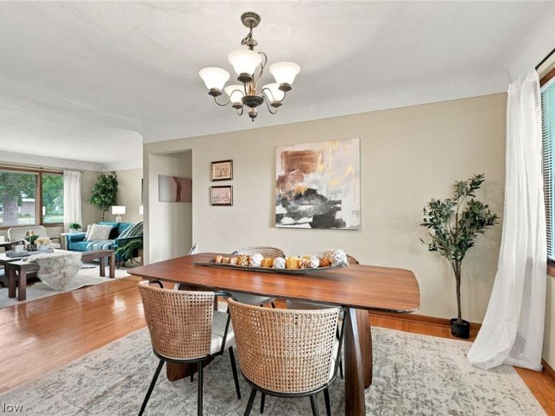 3397 Lotus Lane, Seven Hills, OH 44131 Photo 8