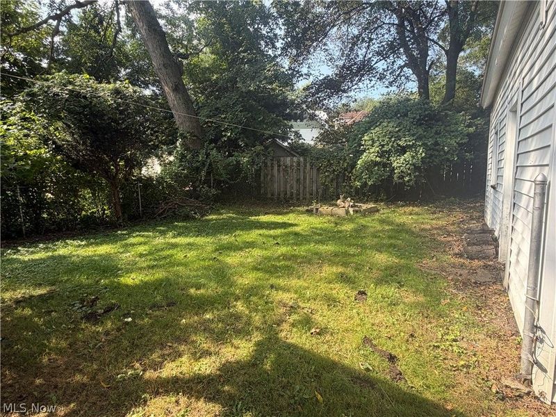 156 Aqueduct Street, Akron, OH 44303 Photo 4
