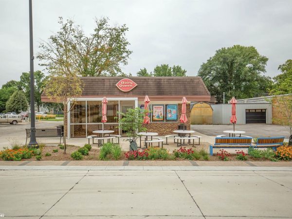 20 E Nebraska Street, Algona, IA 50511