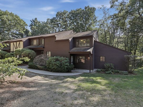 109 Highwood Drive, Unit 109, Franklin, MA 02038