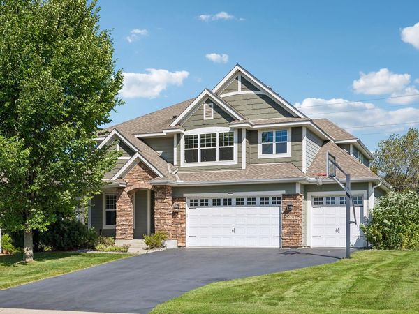 3604 Sawgrass Trail S, Eagan, MN 55123