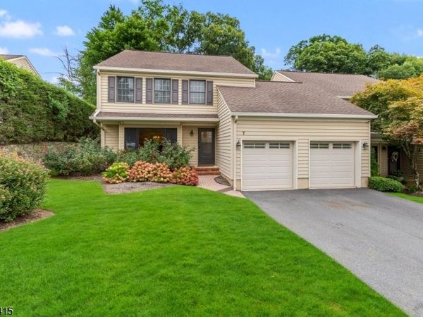 7 Shadowbrook Ln, Harding, NJ 07976