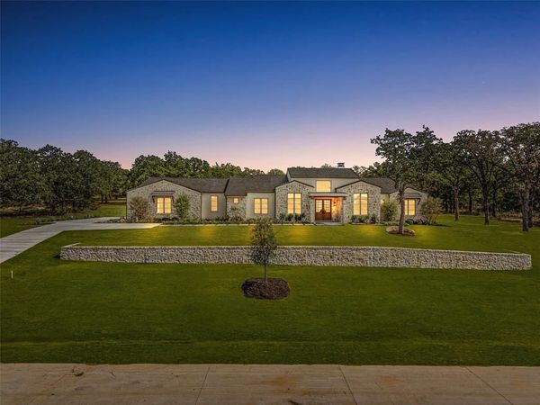 8041 Encanto Way, Fort Worth, TX 76020