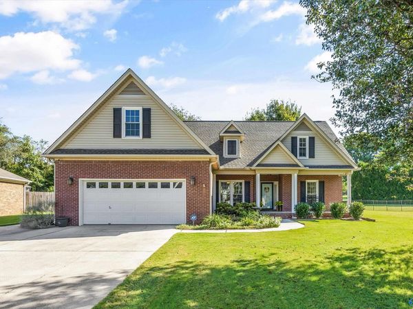 134 Pineforest Lane, Huntsville, AL 35811