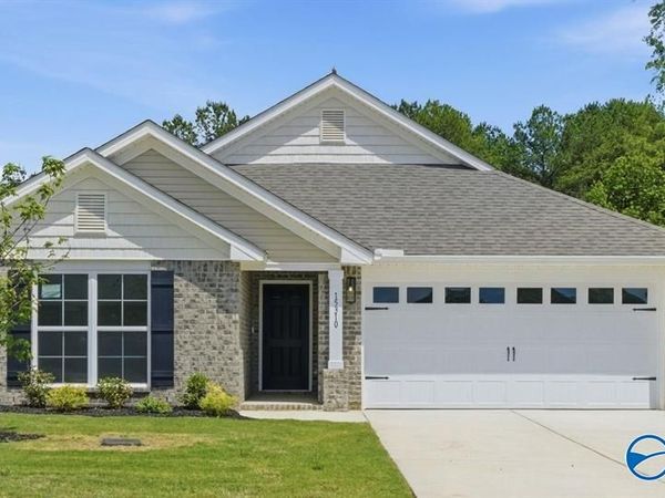 176 Ridgeland Trail, Huntsville, AL 35810