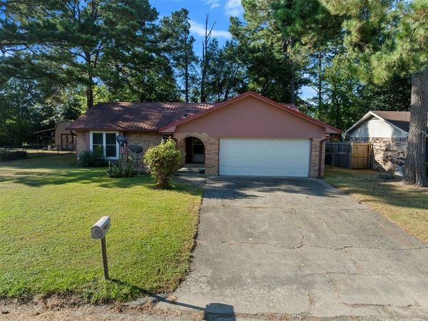1502 Arthur Street, Idabel, OK 74745