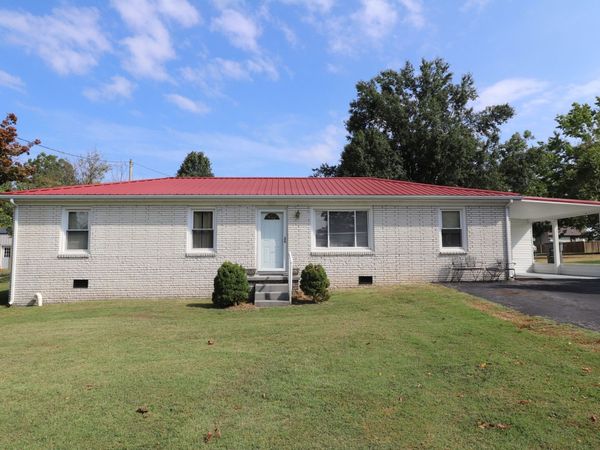 1973 Stevens Dr , Westmoreland, TN 37186