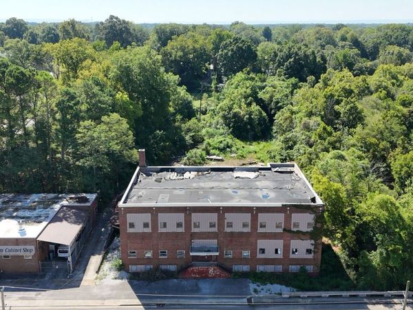 309 W Lincoln St , Tullahoma, TN 37388