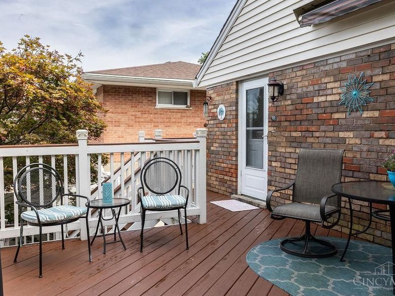 5678 Hollowview Court, Delhi Township, OH 45233 Photo 27