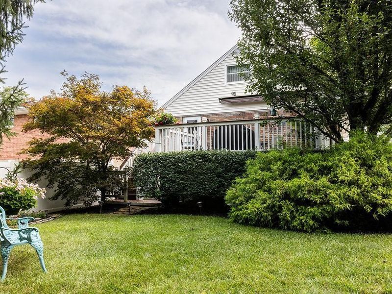 5678 Hollowview Court, Delhi Township, OH 45233 Photo 32