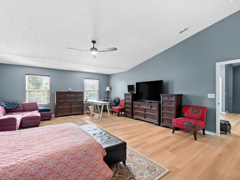5925 Furlong Way, Liberty Township, OH 45011 Photo 13