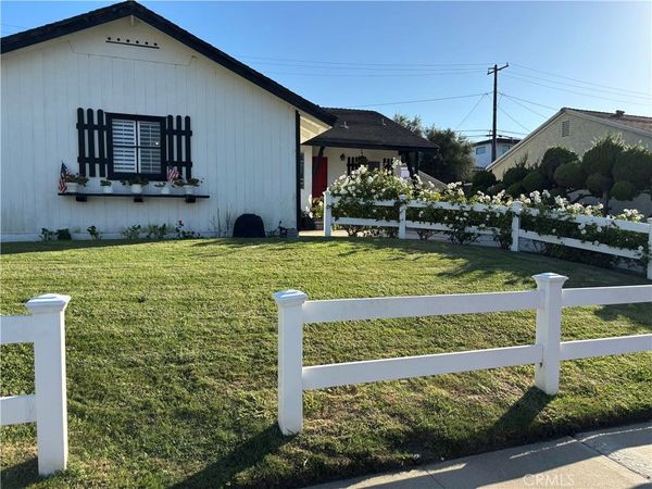 4924 W Carson, Torrance, CA 90503