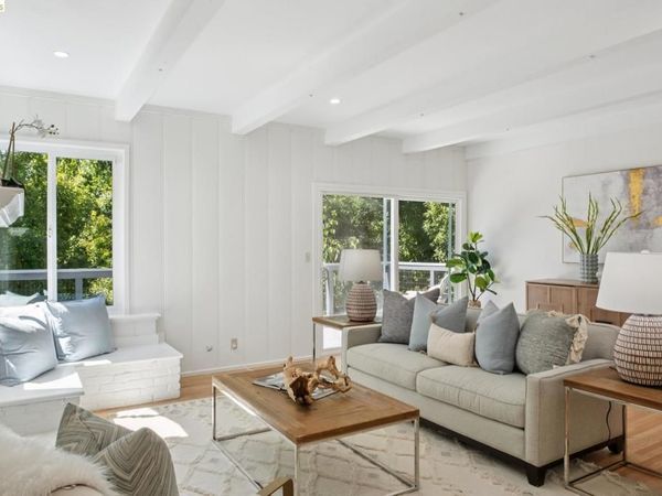 6235 Melville Dr, Oakland, CA 94611