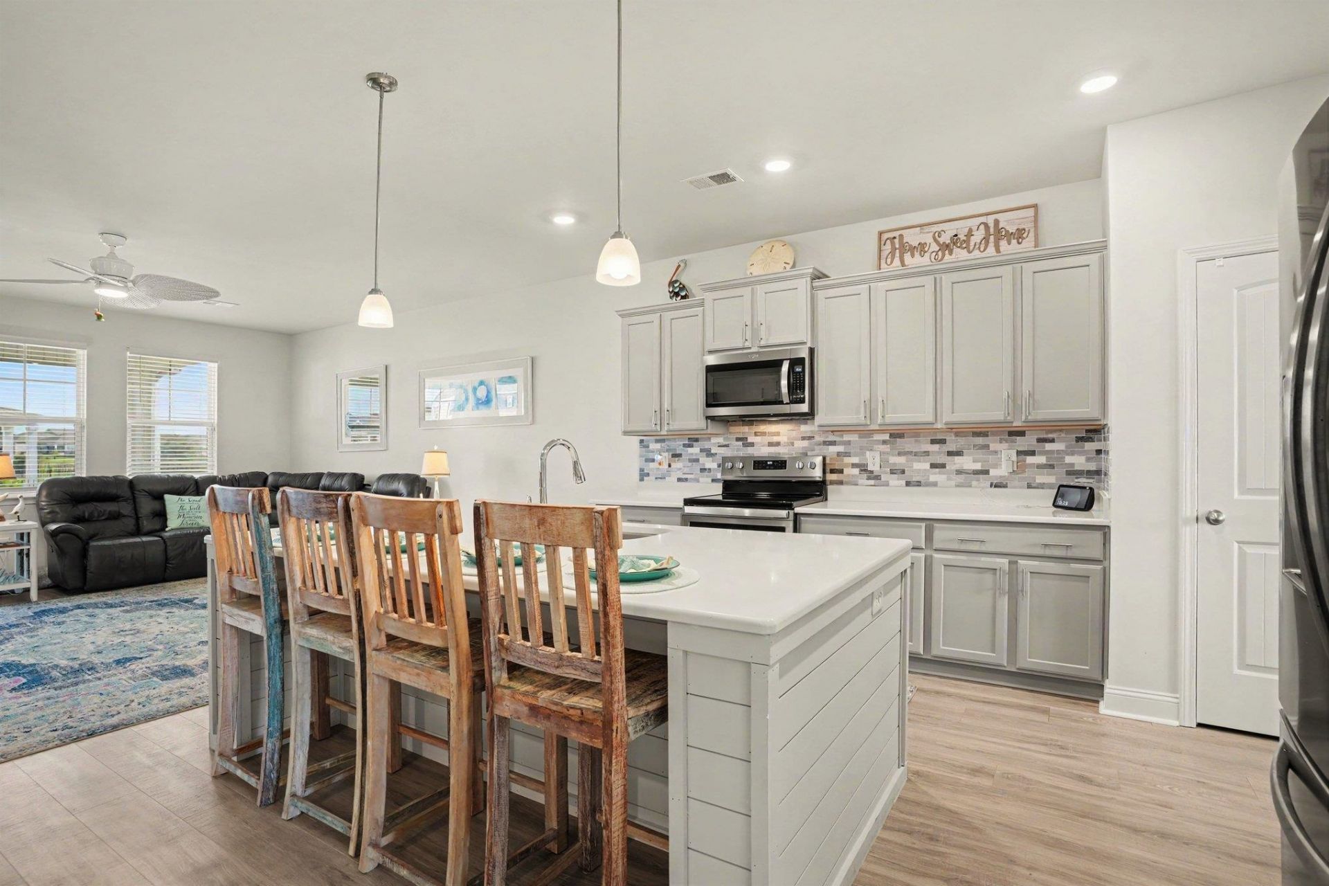 502 Mcalister Dr. Photo 10
