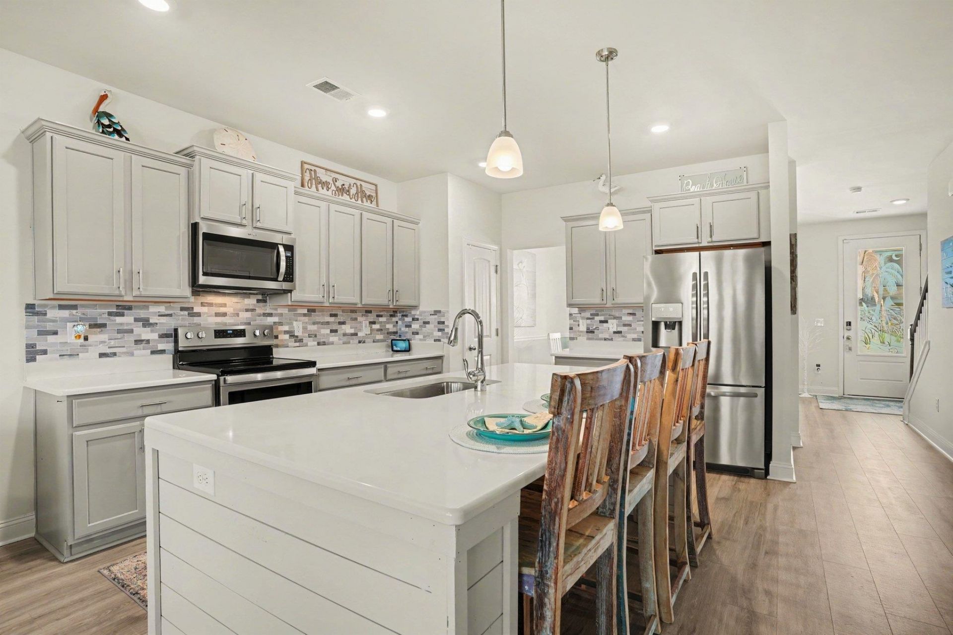 502 Mcalister Dr. Photo 12