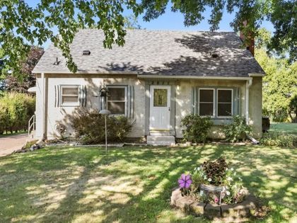 2811 Centerville Road Little Canada, MN 55117