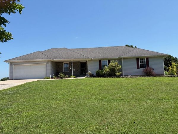 21092 Lawrence 1212, Ash Grove, MO 65604