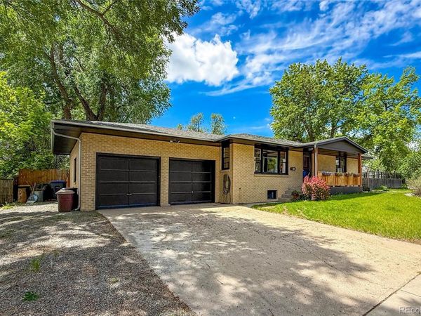 760 Francis Street , Longmont, CO 80501