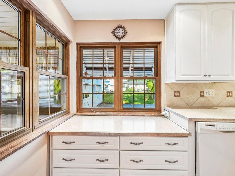 5595 Karl Road, Columbus, OH 43229 Photo 11
