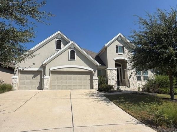 467 Jacksdaw DR, Austin, TX 78737