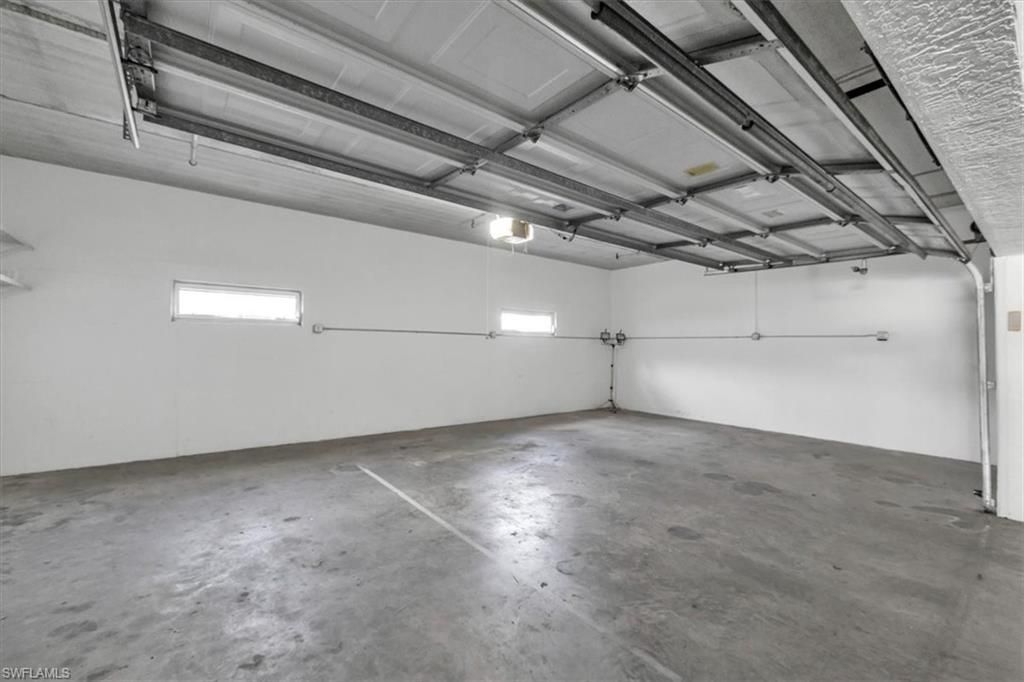 765 Bentwater Cir, Unit 203, Naples, FL 34108 Photo