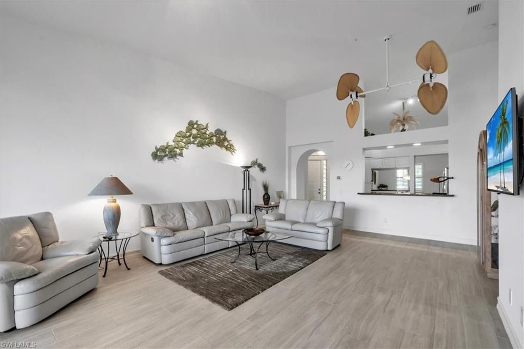 765 Bentwater Cir, Unit 203, Naples, FL 34108 Photo
