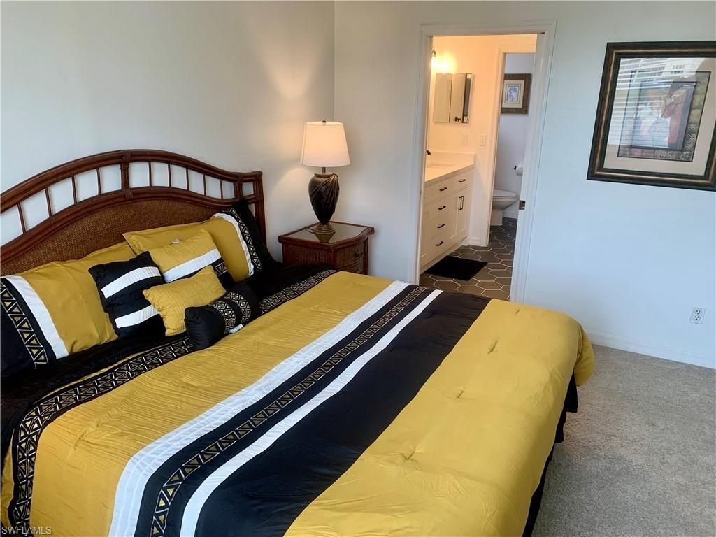 230 Robin Hood Cir, Unit 102, Naples, FL 34104 Photo