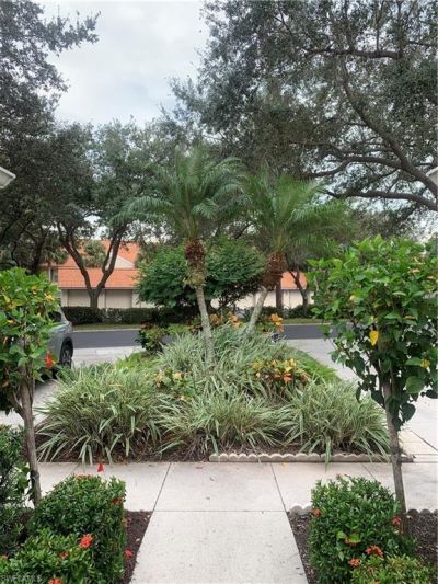 230 Robin Hood Cir, Unit 102, Naples, FL 34104 Photo