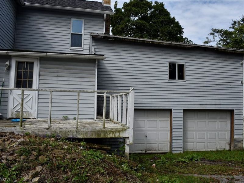 504 E Main Street, East Palestine, OH 44413 Photo 2