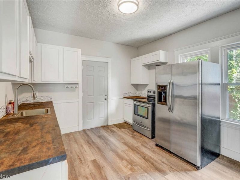 3520 Krather Road, Cleveland, OH 44109 Photo 11