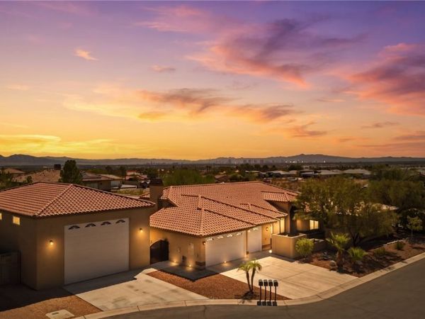 9760 Bright Angel Way, Las Vegas, NV 89149
