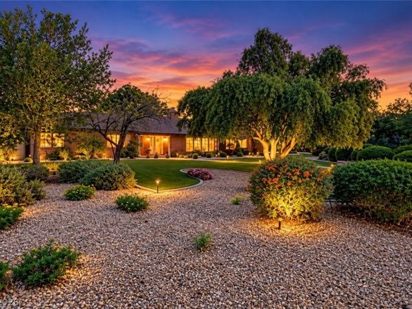 2001 Silver Avenue , Las Vegas, NV 89102