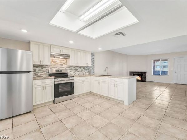 6224 Yerba Lane , Unit C, Las Vegas, NV 89108