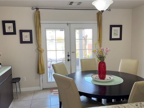 10218 Birch Bluff Lane, Las Vegas, NV 89145