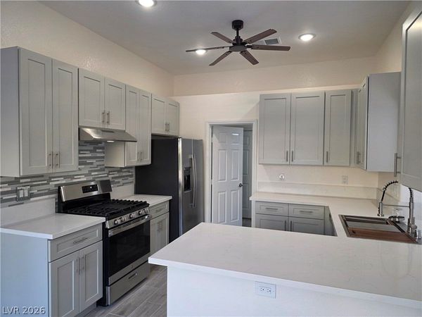 3640 Valley Drive , North Las Vegas, NV 89032
