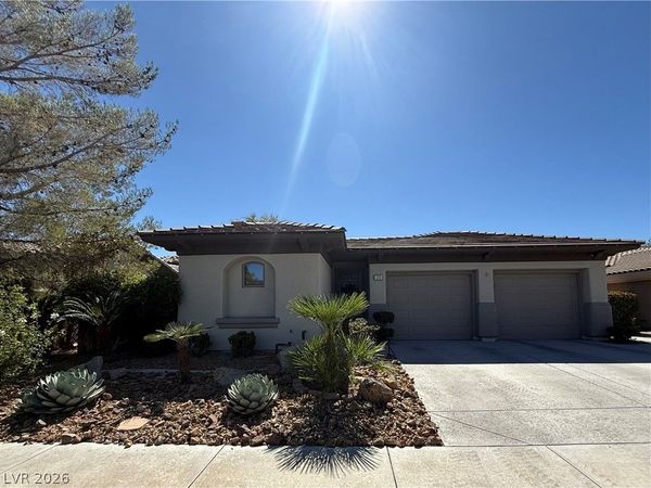 29 Braelinn Drive , Henderson, NV 89052