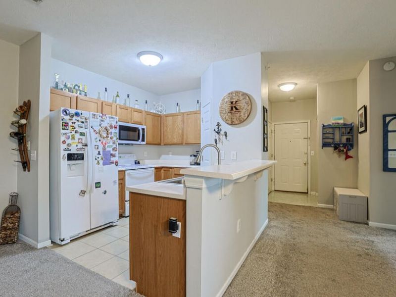 145 Saddlebrook Lane, Unit 608, Florence, KY 41042 Photo 3