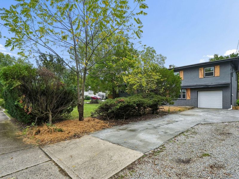 139 Cherrington Road, Westerville, OH 43081 Photo 4