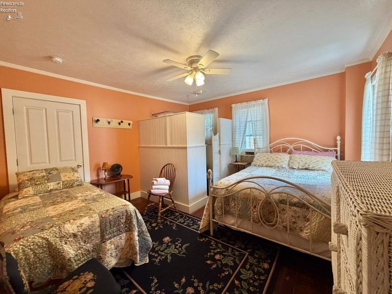 350 Walnut Avenue, Lakeside, OH 43440 Photo 7