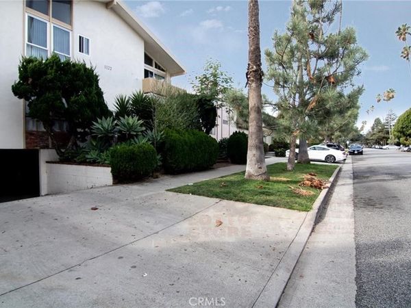 1122 9th, Unit 1, Santa Monica, CA 90403