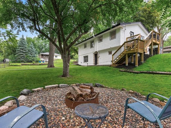3249 Scott Avenue N, Golden Valley, MN 55422