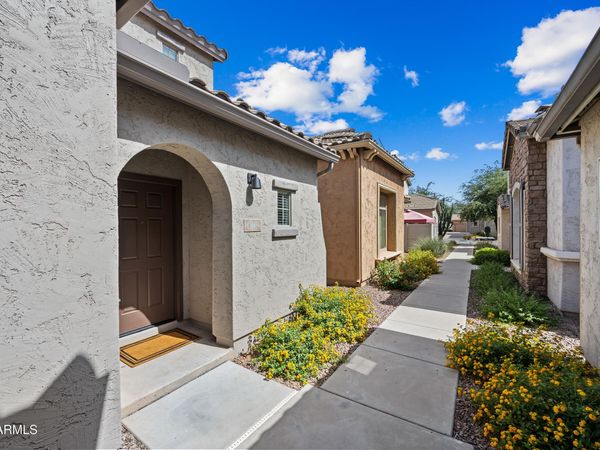 1948 W DAVIS Road, Phoenix, AZ 85023