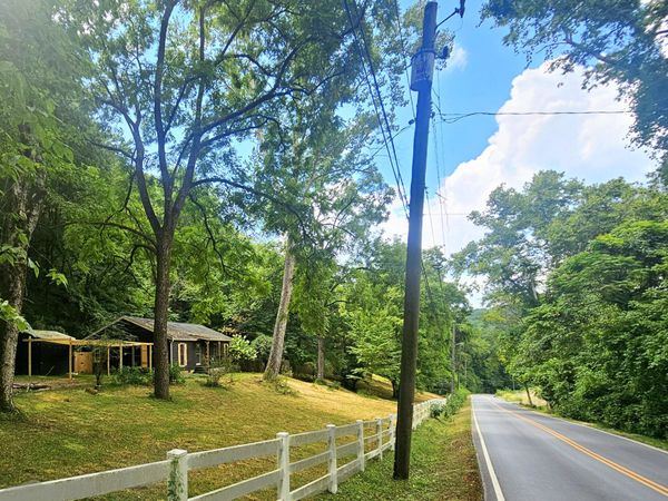 3794 Knight Dr , Whites Creek, TN 37189