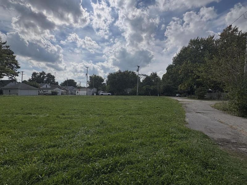 240 E Main Street, Piqua, OH 45356 Photo 5