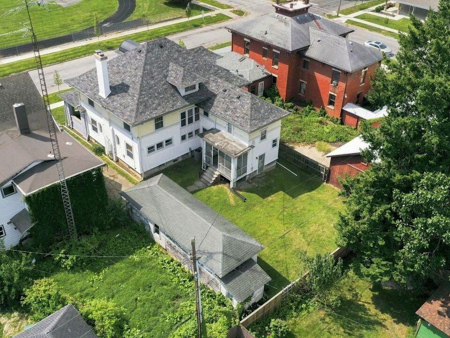Property Image 36