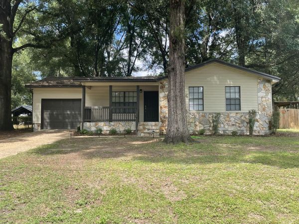 129 Jeff Drive, Crestview, FL 32536