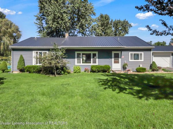 116 E Coats Grove Road, Hastings, MI 49058