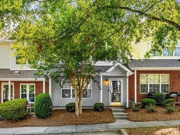 41 Tannenbaum Circle , Greensboro, NC 27410