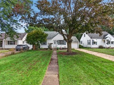 1308 Manor Avenue SW, Canton, OH 44710